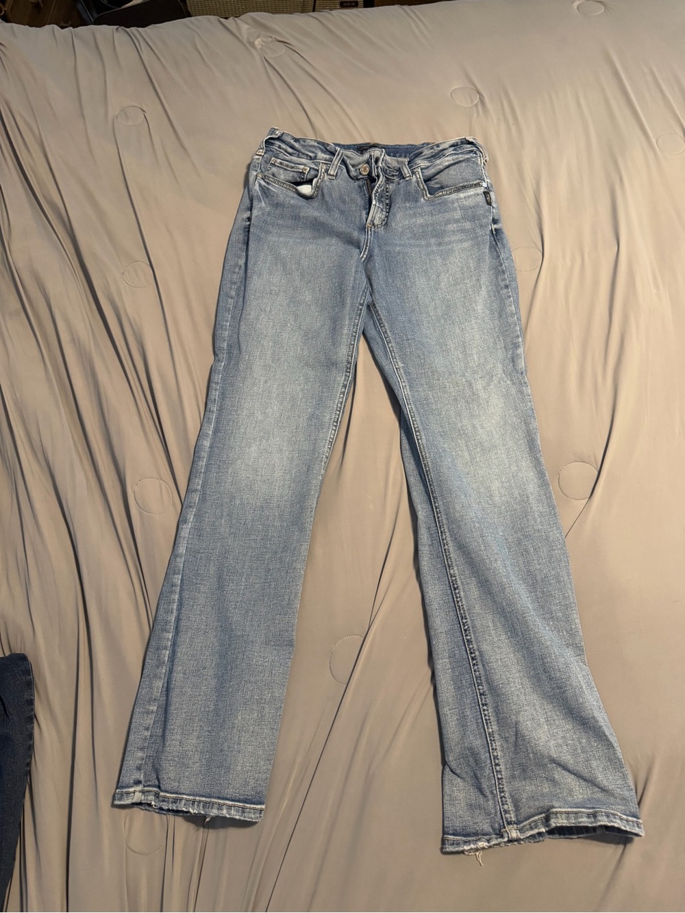 Light Wash Silver Suki Bootcut 33/33